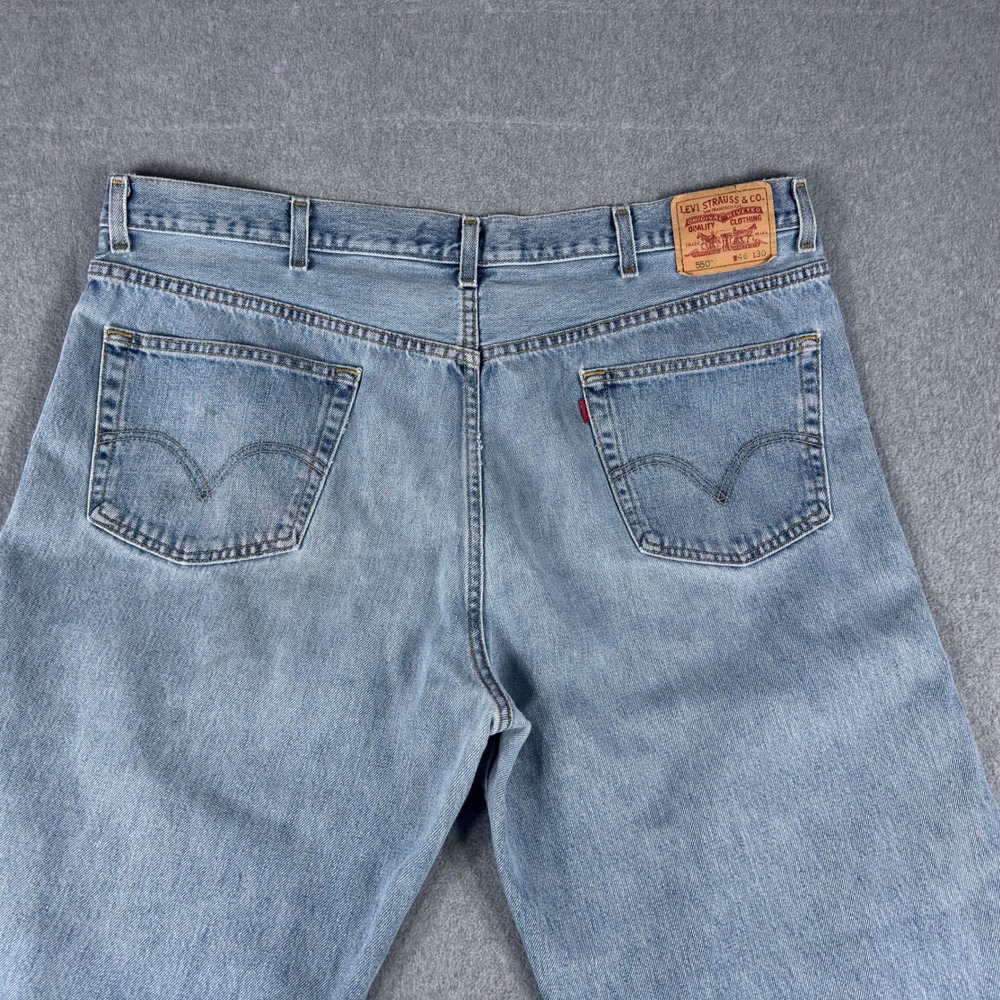 Vintage Levi's 550 Relaxed Jeans Mens 46x30 Fits 44x30 Light Wash Distressed Y2K